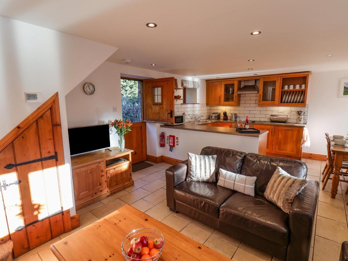Hayloft Cottage Staintondale Ngoại thất bức ảnh