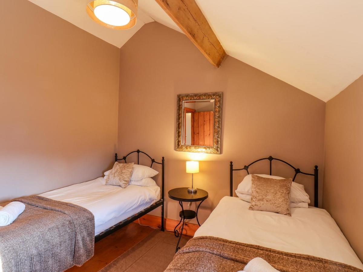 Hayloft Cottage Staintondale Ngoại thất bức ảnh
