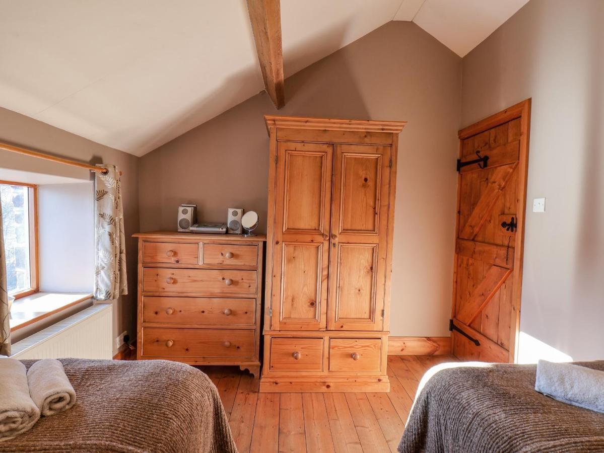 Hayloft Cottage Staintondale Ngoại thất bức ảnh