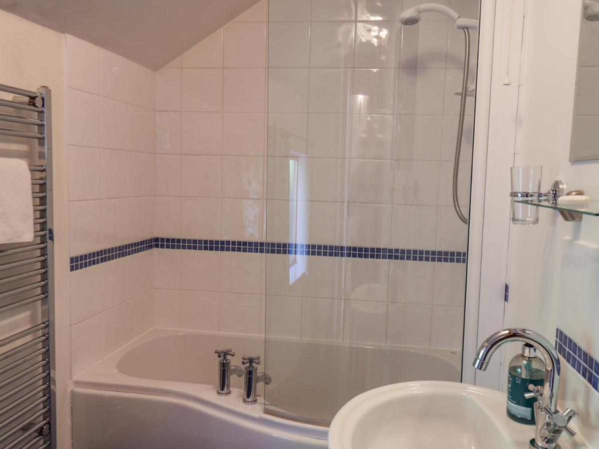 Hayloft Cottage Staintondale Ngoại thất bức ảnh