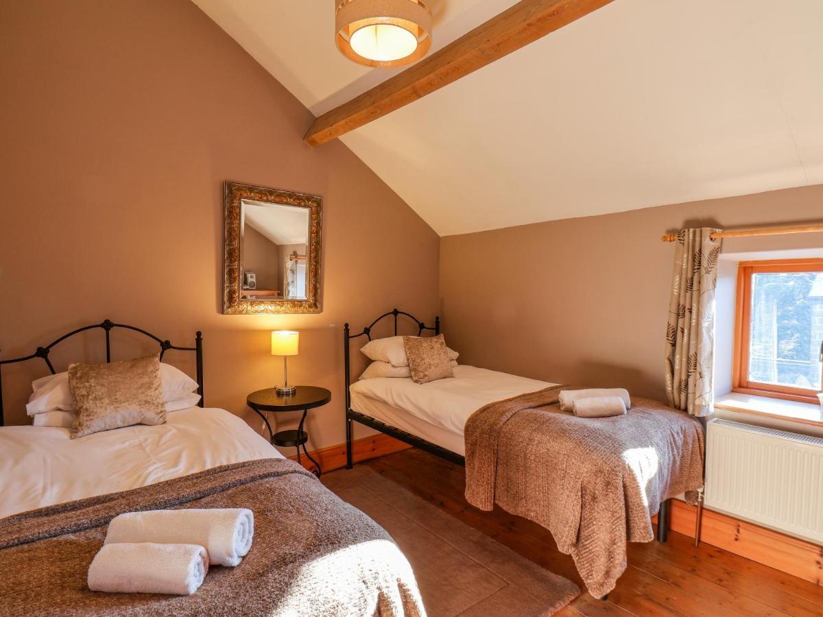 Hayloft Cottage Staintondale Ngoại thất bức ảnh