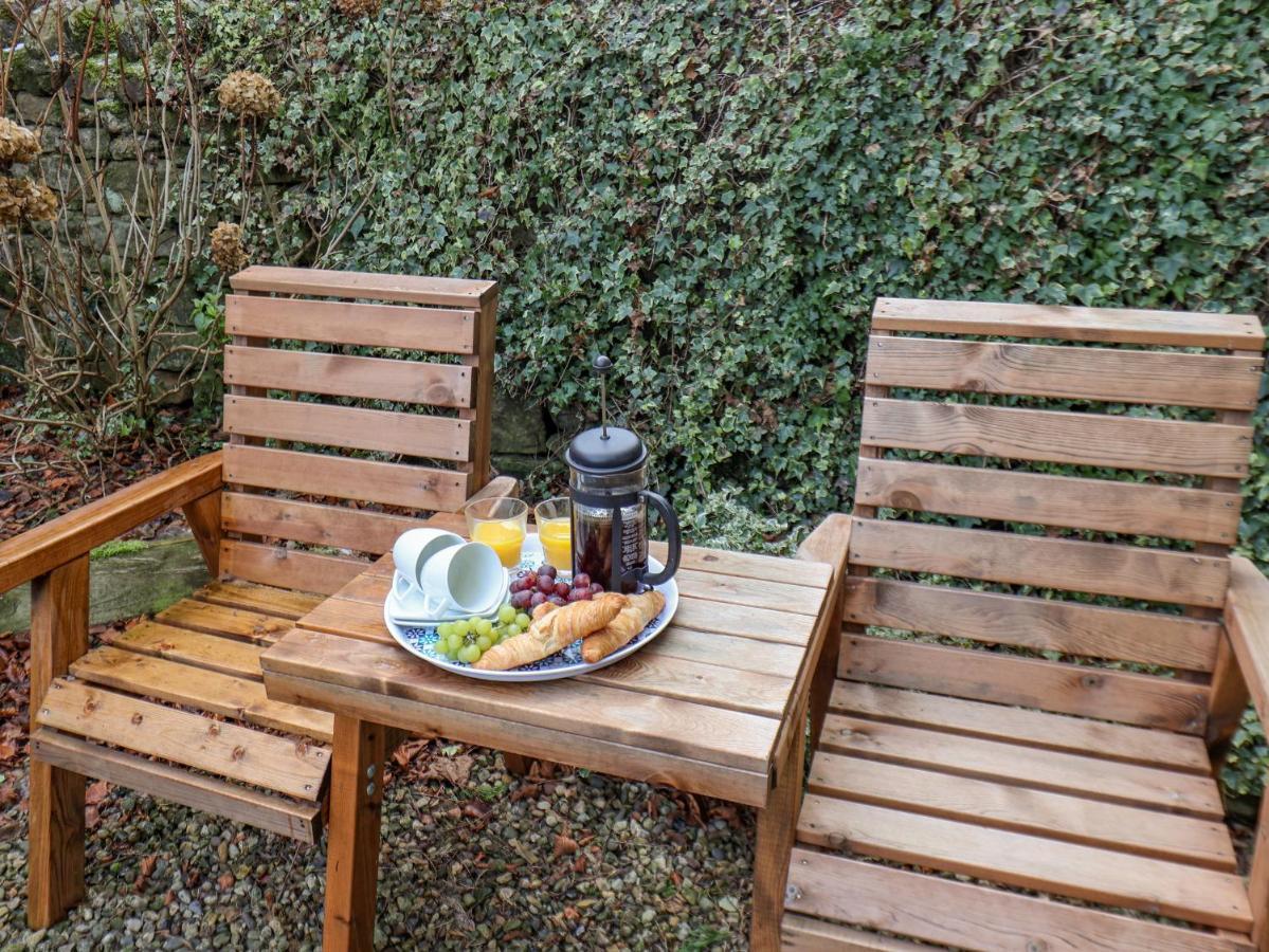 Hayloft Cottage Staintondale Ngoại thất bức ảnh